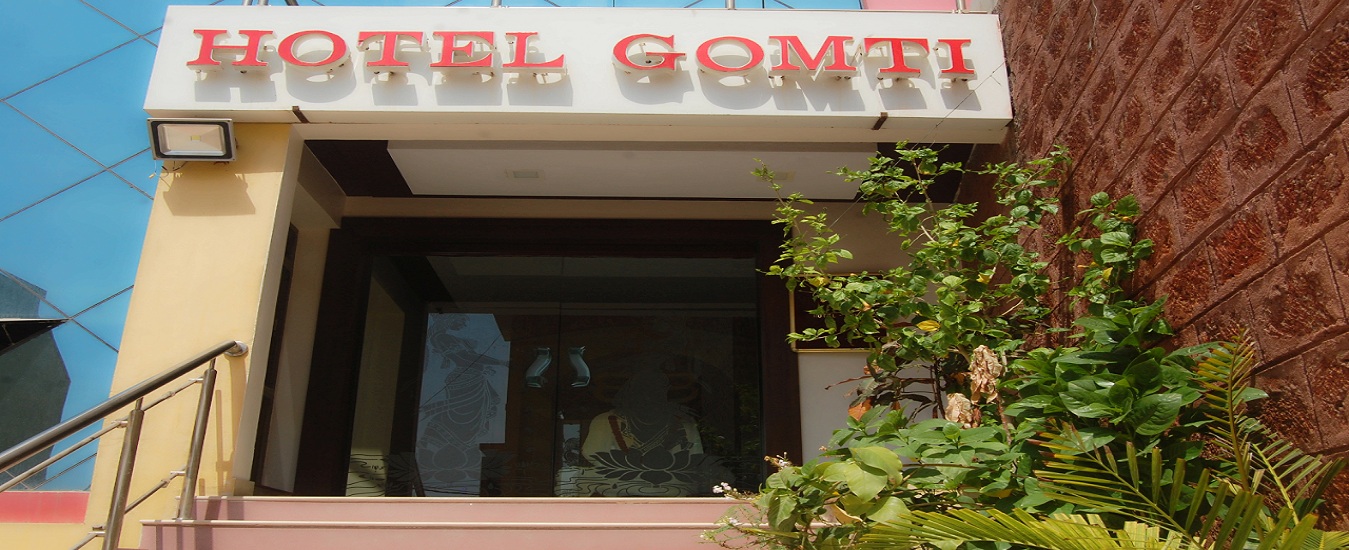 Stay with Us & Feel Like Home Stay with Us & Feel Like Home
